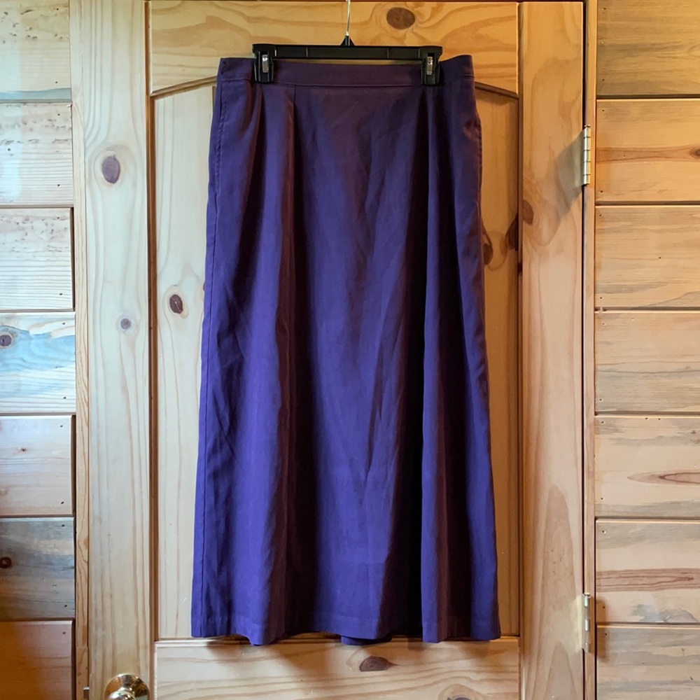 White stag long purple skirt